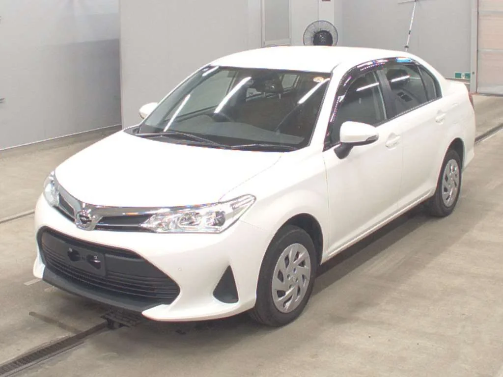 Toyota Corolla Axio NZE164 2021